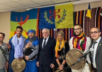 من باريس إلى تيزي وزو: إعلان استقلال القبائل يشعل التوترات بين فرنسا والجزائر 2025