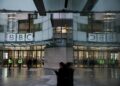 ترامب يقاضي شبكة BBC بتهمة التشهير بسبب تعديل خطابه حول هجوم 6 يناير 2025