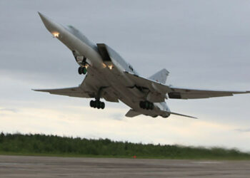 قاذفات روسية تحلق فوق البحر الأسود والجيش يتقدم في خاركيف وزابوريزهيا 9 قاذفات روسية تحلق فوق البحر الأسود والجيش يتقدم في خاركيف وزابوريزهيا 2025