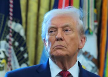 ترامب يُعلن الحرب العالمية على "الإرهاب" ويحذر حزب الله وحماس.. من قلب احتفالات الحانوكا 2025