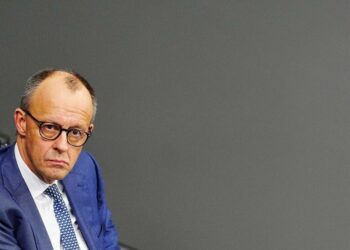 المستشار الألماني يحذر : ألمانيا والاتحاد الأوروبي لن يكونا لعبة بأيدي القوى الكبرى في النظام العالمي الجديد 2025