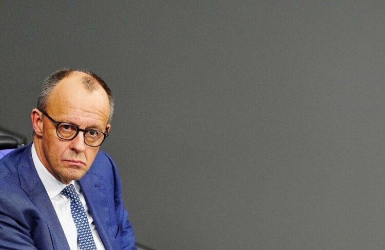 المستشار الألماني يحذر : ألمانيا والاتحاد الأوروبي لن يكونا لعبة بأيدي القوى الكبرى في النظام العالمي الجديد 2025