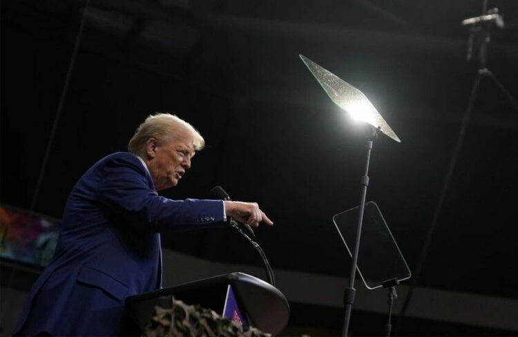 ترامب يشدد إجراءات السفر لأمريكا و١٥ دولة جديدة على القائمة السوداء 1 ترامب يشدد إجراءات السفر لأمريكا و١٥ دولة جديدة على القائمة السوداء 2025