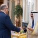الشيخ مشعل الأحمد يتسلم أوراق اعتماد السفير المصري الجديد لدى الكويت محمد جابر أبو الوفا 2025