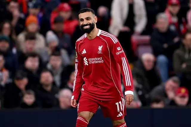 اجتماع حاسم في "أنفيلد".. ليفربول يتحرك لإنهاء أزمة محمد صلاح وحسم مصيره 1 اجتماع حاسم في "أنفيلد".. ليفربول يتحرك لإنهاء أزمة محمد صلاح وحسم مصيره 2025