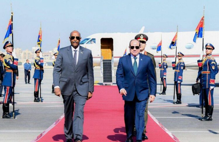 مصر تحدد خطوطًا حمراء في السودان وتلوّح بخيارات عسكرية للحفاظ على أمنها القومي 1 مصر تحدد خطوطًا حمراء في السودان وتلوّح بخيارات عسكرية للحفاظ على أمنها القومي 2025