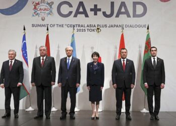 اليابان تضخ 3 تريليونات ين في آسيا الوسطى وتعزز نفوذها عبر "طريق بحر قزوين" 2025