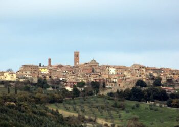 "توسكانا" الإيطالية تقدم 20 ألف يورو لمن يشتري منزلا في راديكوندولي 2025