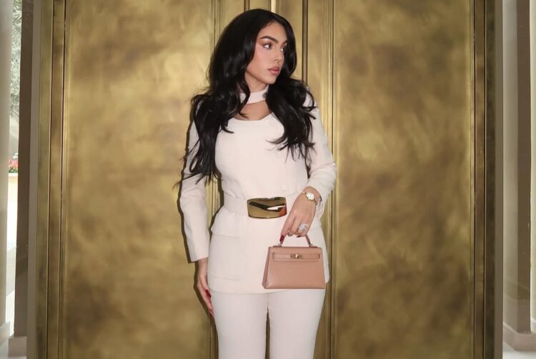 إشادات واسعة بزيارة جورجينا رودريغيز الإنسانية لمستشفى الملك فيصل بالرياض 2025