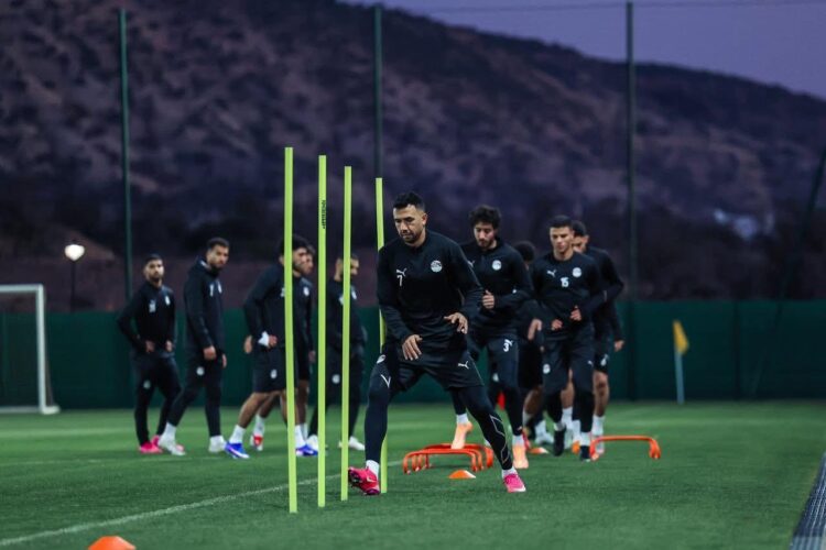 مصر وزيمبابوي.. "عقدة الافتتاح" هل تنتهي في كان 2025 أم يكرر التاريخ نفسه؟ 2025