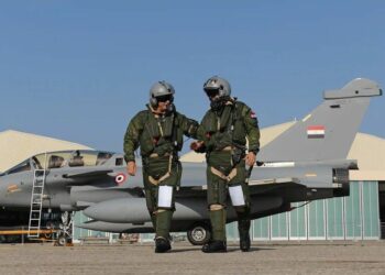 مصر تقترب من صفقة سلاح تقلب موازين القوى فى الشرق الأوسط؛ مفاوضات سرية تنقل مصر لجيل جديد من القوة الجوية 2025