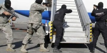 الحرس الثوري يعلن إحباط محاولة "احتجاز رهائن" على متن طائرة إيرانية متجهة لمشهد 2025