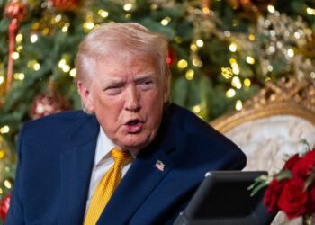 ماذا قال ترامب في تهنئة عيد الميلاد وأغضب الأمريكيين؟ 2025