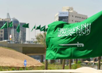 السعودية تصدر بيانًا عاجلًا حول تصعيد المجلس الانتقالي في حضرموت والمهرة 2025