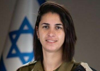 إسرائيل.. “الكابتن إيلا” : تصريحاتها حول الأنوثة تثير حملة غضب واسعة على مواقع التواصل الاجتماعي 2025