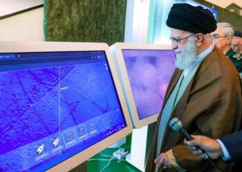 تصعيد إقليمي: إيران تستعد لإنتاج رؤوس نووية مدمجة بعد اختبار الردع مع إسرائيل 2025