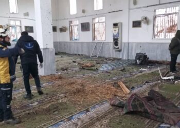 قتلى وجرحى بتفجير إرهابي استهدف جامع الإمام علي للطائفة العلوية في "وادي الذهب" بحمص "فيديو" 2025