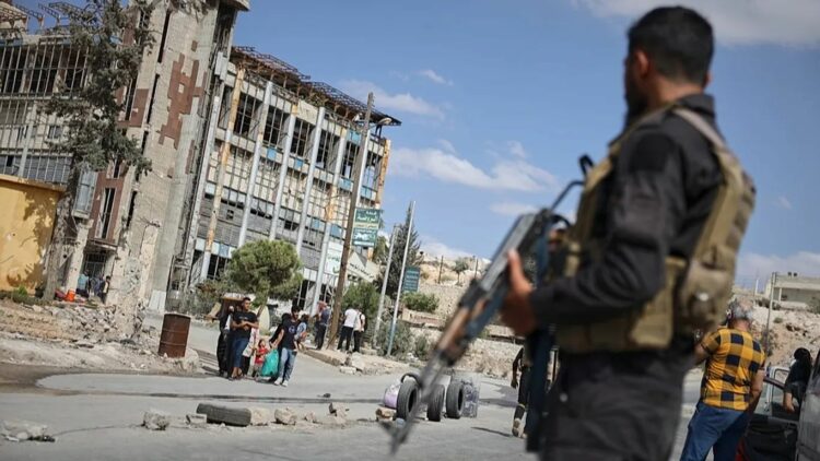 حمص تشهد توتراً واسعاً بعد جريمة قتل.. الداخلية السورية تعلن توقيف 120 شخصاً وتحذر من “فتنة مفتعلة” 2025