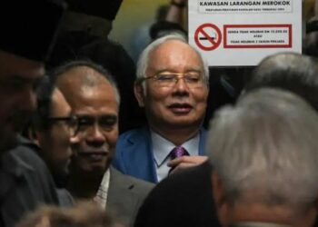 إدانةرئيس وزراء ماليزيا السابق نجيب عبد الرزاق بتهم فساد وغسل أموال في أكبر فضيحة استثمار فى ماليزيا 2025