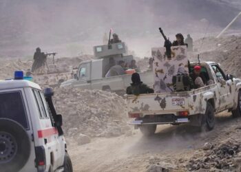 اليمن : تحالف دعم الشرعية يطلق عملية عسكرية عاجلة في حضرموت ضد الانتقالي 2025