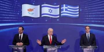 إسرائيل واليونان وقبرص تُشكل “قوة رد سريع” لتعزيز الأمن في شرق المتوسط 2025