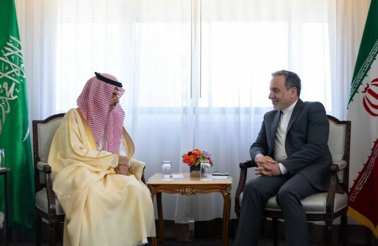 وزيرا خارجية السعودية إيران تتبادلان وجهات النظر حول ملفات اليمن ولبنان ومواجهة إسرائيل 2025