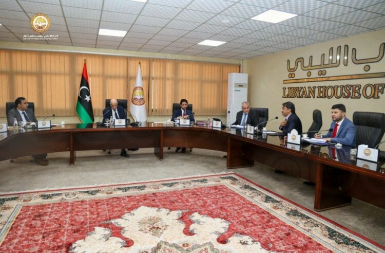 عقيلة صالح: ضريبة الدولار انتهت فعليًا في ديسمبر 2024.. والمصرف المركزي مسؤول عن أي رسوم جديدة 1 عقيلة صالح: ضريبة الدولار انتهت فعليًا في ديسمبر 2024.. والمصرف المركزي مسؤول عن أي رسوم جديدة 2025