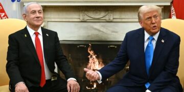 قمة "فلوريدا" لترميم التحالف: ماركو روبيو يستعرض ملفات الأمن.. ولقاء "حساس" يجمع ترامب ونتنياهو وسط تباين الرؤى 2025