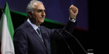 احتجاجات إيران ديسمبر 2025 رضا بهلوي يدعو قوات الأمن للانشقاق 2025