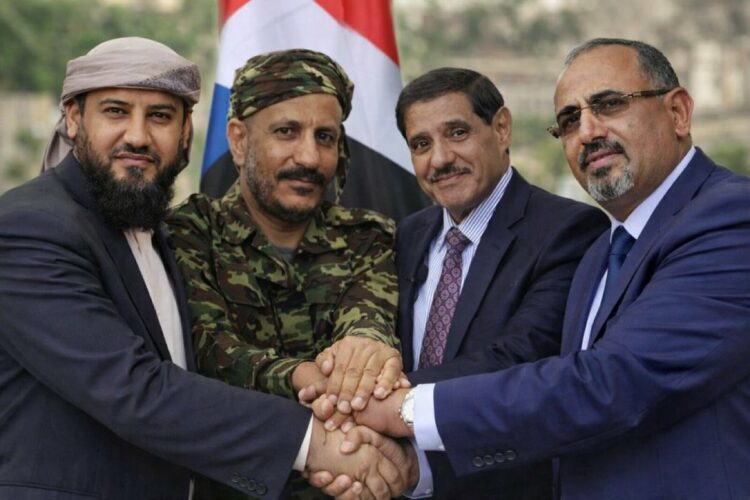 قادة خنادق القتال.. رباعي الرئاسي اليمني يزلزل عدن: لا طرد للإمارات ولا شرعية لقرارات العليمي 2025