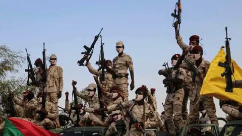 هجوم جديد بالمسيرات والسيطرة على مناطق استراتيجية في جنوب كردفان.. وتأسيس يعلن تقدمًا كبيرًا 1 هجوم جديد بالمسيرات والسيطرة على مناطق استراتيجية في جنوب كردفان.. وتأسيس يعلن تقدمًا كبيرًا 2025