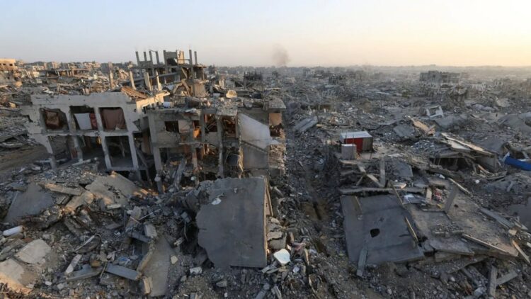 مشروع ترامب لغزة: قوة أمنية دولية وحكومة تكنوقراطية فلسطينية تحت جنرال أمريكي برتبة نجمتين 1 مشروع ترامب لغزة: قوة أمنية دولية وحكومة تكنوقراطية فلسطينية تحت جنرال أمريكي برتبة نجمتين 2025