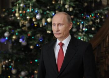 بوتين في خطاب رأس السنة 2026: نؤمن بنصرنا في أوكرانيا وملايين الروس يدعمون "أبطالنا" 2 بوتين في خطاب رأس السنة 2026: نؤمن بنصرنا في أوكرانيا وملايين الروس يدعمون "أبطالنا" 2025