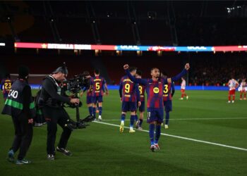 كامب نو يسترد كرامته من فرانكفورت: برشلونة يغلق جرح 2022 في ليلة ثأر أبطال أوروبا 2 كامب نو يسترد كرامته من فرانكفورت: برشلونة يغلق جرح 2022 في ليلة ثأر أبطال أوروبا 2025