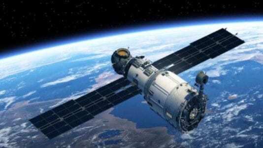 القمر المصري SPNEX يقلق تل أبيب: سباق فضائي جديد يعيد رسم موازين القوة في المنطقة 2026