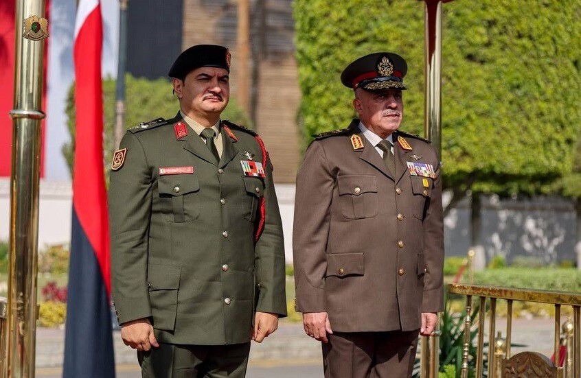 الفريق صدام حفتر في زيارة رسمية للقاهرة لتعزيز التعاون العسكري مع مصر 2026