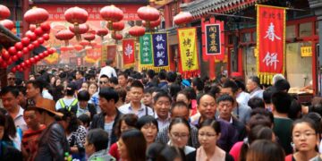 الصين ترفع ثمن الجنس الآمن: من إعفاء الواقي الذكري إلى معاقبة من لا يريد الإنجاب 2026