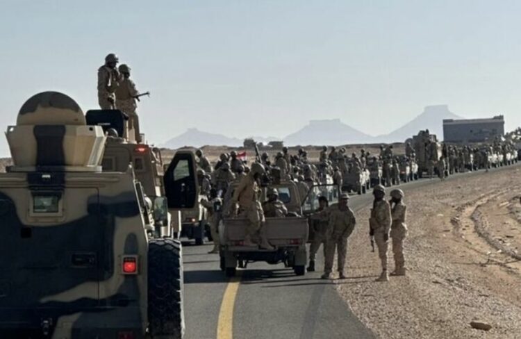 المهرة تحت سلطة الحكومة مجددًا: انسحاب مفاجئ للمجلس الانتقالي الجنوبي من المطار والقصر الجمهوري 2026