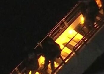 الصور الأولى… لوصول الرئيس الفنزويلي مادورو إلى أمريكا هو وزوجته تمهيدا لمحاكمتهم 6 الصور الأولى… لوصول الرئيس الفنزويلي مادورو إلى أمريكا هو وزوجته تمهيدا لمحاكمتهم 2026