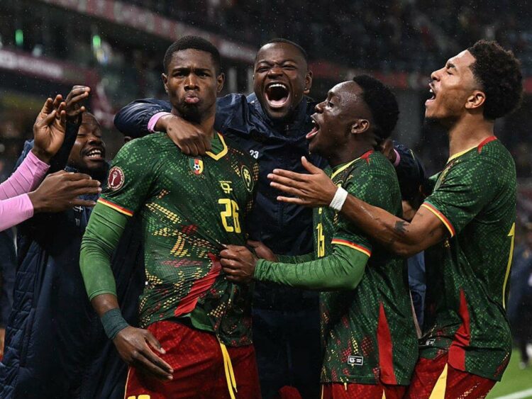 الكاميرون تطيح بجنوب إفريقيا وتضرب موعدا ناريا مع المغرب في ربع نهائي "الكان" 2026