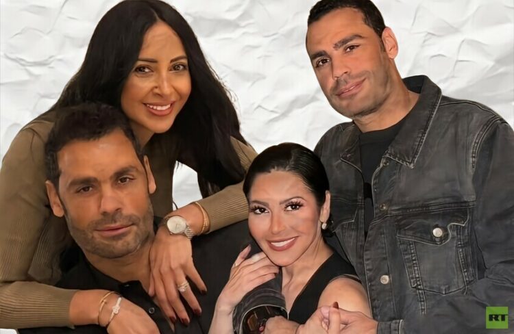 صمت "لقاء الخميسي" يشعل الجدل.. من هي إيمان الزايدي التي أعلنت زواجها السري من "أوسا" لـ7 سنوات؟ 1 صمت "لقاء الخميسي" يشعل الجدل.. من هي إيمان الزايدي التي أعلنت زواجها السري من "أوسا" لـ7 سنوات؟ 2026