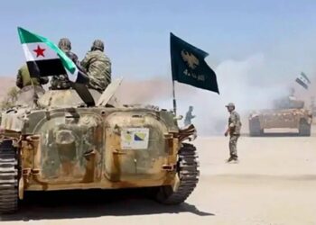 سوريا.. الجيش السوري يستهدف منصات إطلاق الطائرات المسيّرة لقسد في دير حافر شرق حلب وسط توتر متصاعد 2 سوريا.. الجيش السوري يستهدف منصات إطلاق الطائرات المسيّرة لقسد في دير حافر شرق حلب وسط توتر متصاعد 2026