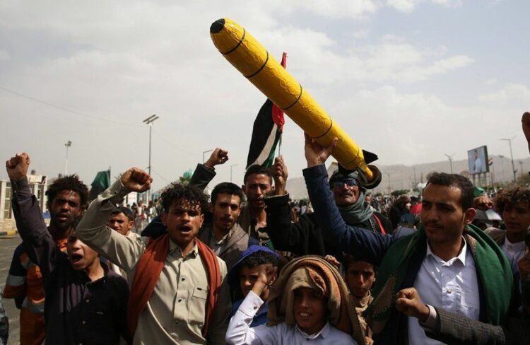 حكومة صنعاء تحذر: أي تواجد إسرائيلي في صومالي لاند يمثل هدفًا عسكريًا للقوات اليمنية 1 حكومة صنعاء تحذر: أي تواجد إسرائيلي في صومالي لاند يمثل هدفًا عسكريًا للقوات اليمنية 2026