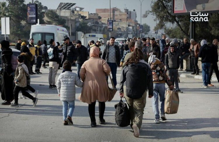 الجيش السوري: مواقع “قسد” في حلب أهداف عسكرية مستهدفة ويفتح معابر إنسانية للمواطنين 2026