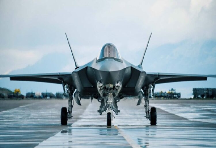 إسرائيل تهدد باستخدام "الفيتو" لمنع وصول طائرات F-35 إلى تركيا: "أنظمتنا السرية خط أحمر" 1 إسرائيل تهدد باستخدام "الفيتو" لمنع وصول طائرات F-35 إلى تركيا: "أنظمتنا السرية خط أحمر" 2026