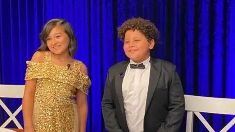 فريق Binge Circle يوضح حقيقة الحلقة المثيرة للجدل للأطفال في برنامج “المواعدة العمياء” 1 فريق Binge Circle يوضح حقيقة الحلقة المثيرة للجدل للأطفال في برنامج “المواعدة العمياء” 2026