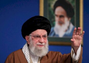 إيران 2026: ثورة الشعب تتصاعد والنظام يواجه أسوأ أزمة في 47 عامًا 2026