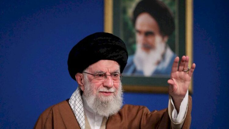 إيران 2026: ثورة الشعب تتصاعد والنظام يواجه أسوأ أزمة في 47 عامًا 1 إيران 2026: ثورة الشعب تتصاعد والنظام يواجه أسوأ أزمة في 47 عامًا 2026