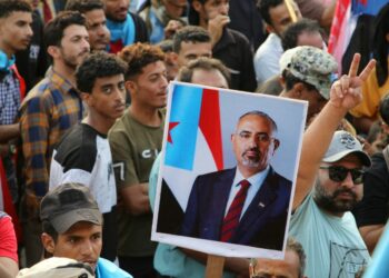 اليمن : آلاف يتظاهرون في عدن والمكلا دعماً للمجلس الانتقالي الجنوبي وسط توتر خليجي متصاعد 2026