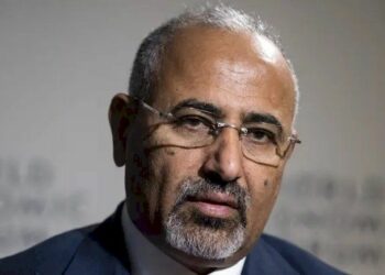 عيدروس الزبيدي.. من حكم الإعدام إلى هروب لأبوظبي: تاريخ النزاعات والسيطرة على الجنوب اليمني 2026